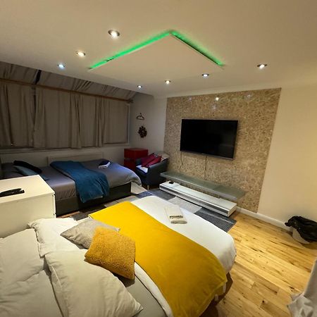 Cozy Rooms Near Central Londra Dış mekan fotoğraf