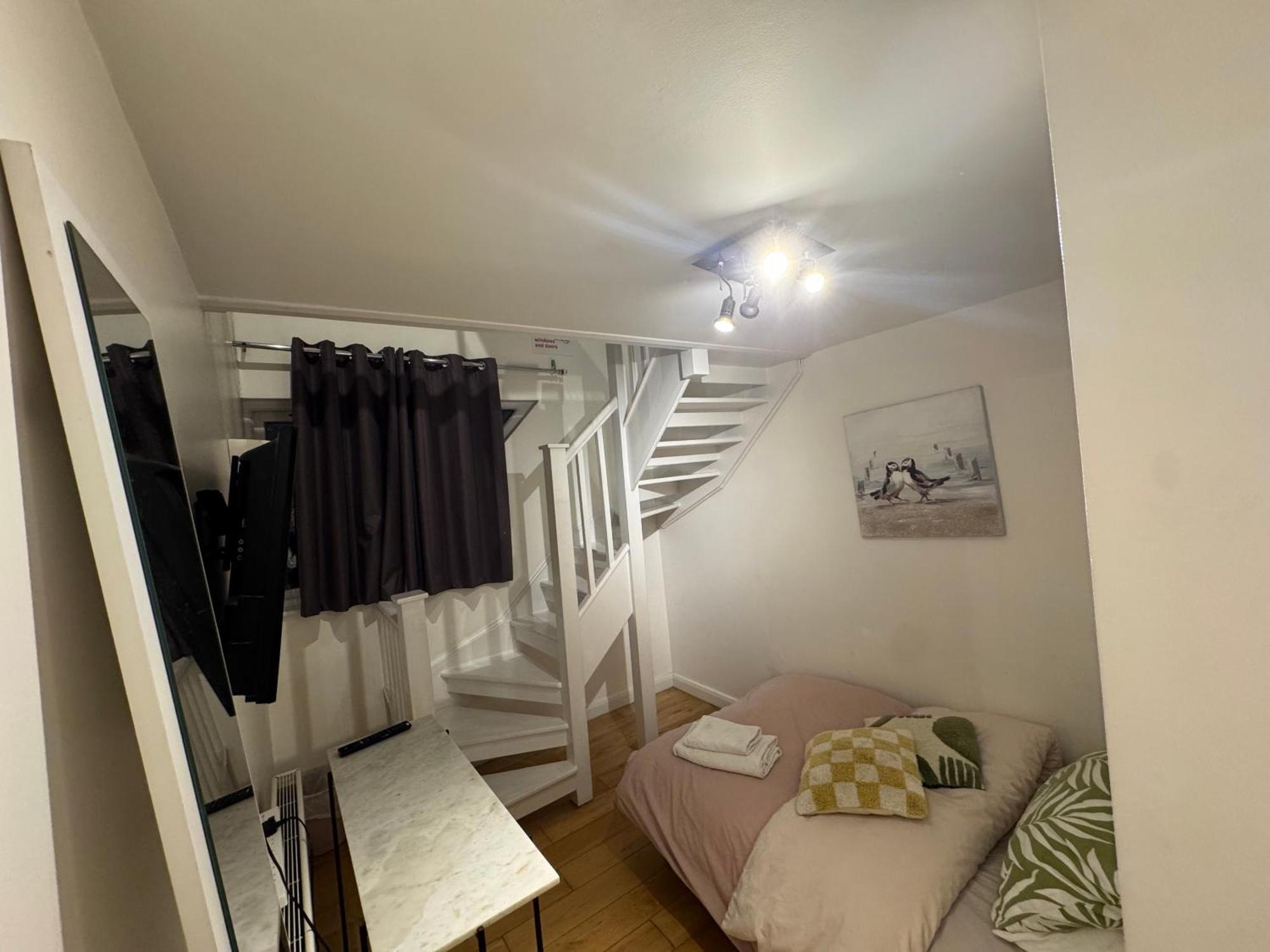 Cozy Rooms Near Central Londra Dış mekan fotoğraf